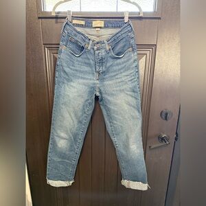 Universal Thread Women’s Mid Rise 80s Slim